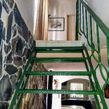 Quinta Do Banco Holiday home